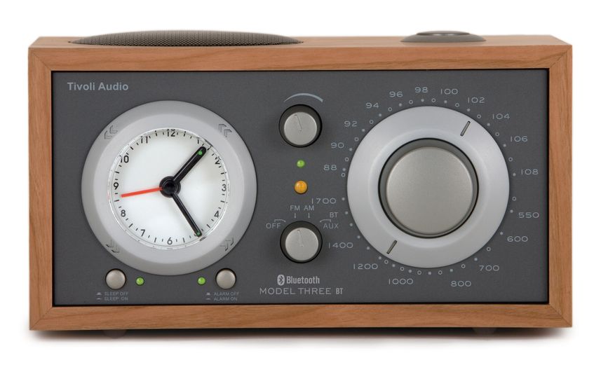 Auspackware - Tivoli Audio Three BT Radiowecker mit Bluetooth Kirsche/taupe